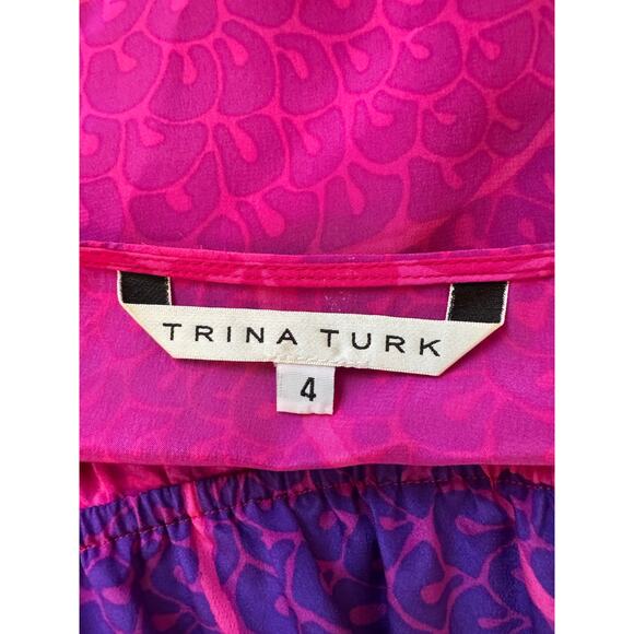 NEW TRINA TURK 100% Silk Asymmetrical Neckline Dress With Tie Belt Size 4 - Picture 4 of 5